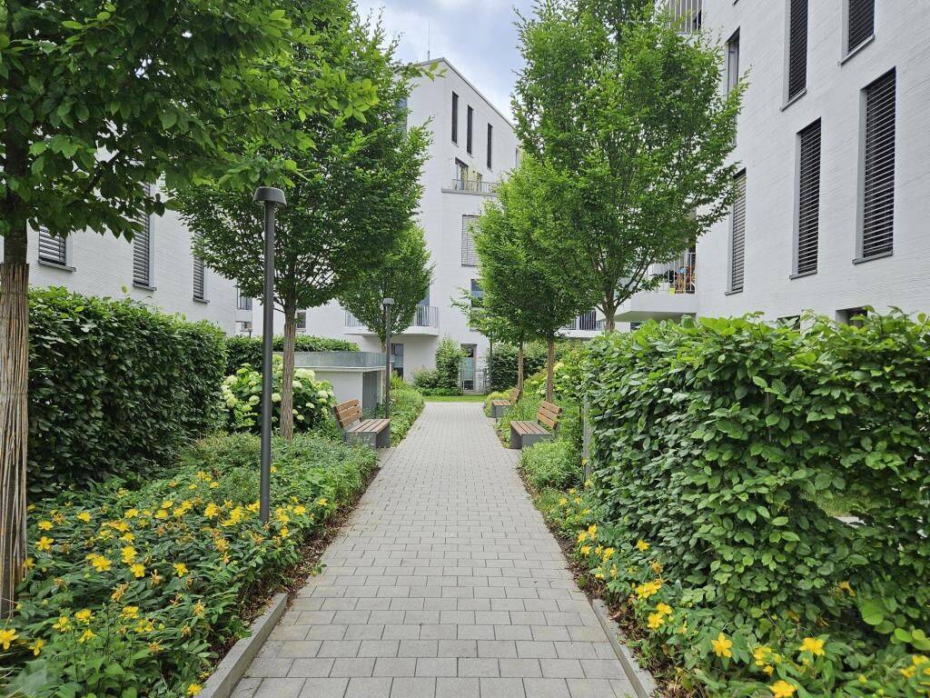 Top-Lage: Tolle 4-Zi. Whg. Nähe Stadtpark Nürnberg - Maxfeld / Wohnung mieten – Nürnberg – Vorschaubild 2