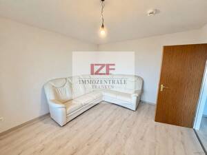 Bezugsfreie 2-Zimmer-Wohnung mit Einbauküche, Balkon & TG-Stellplatz Nürnberg-Herpersdorf – 90455 Nürnberg – Vorschaubild 5