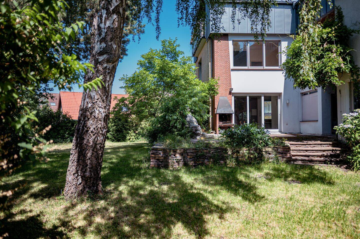 Exklusive Eigentumswohnung mit großzügigem Balkon in Schlossnähe