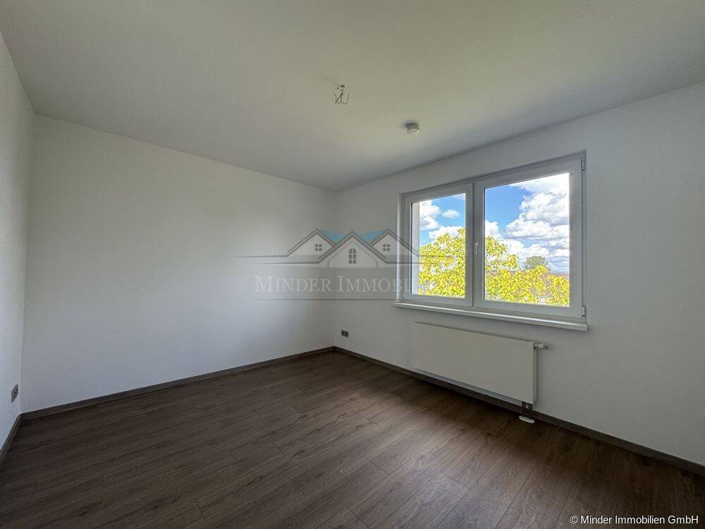 Butzbach | Schöne 3-Zimmer-Eigentumswohnung mit Balkon | Ruhige Lage – Butzbach – Vorschaubild 4