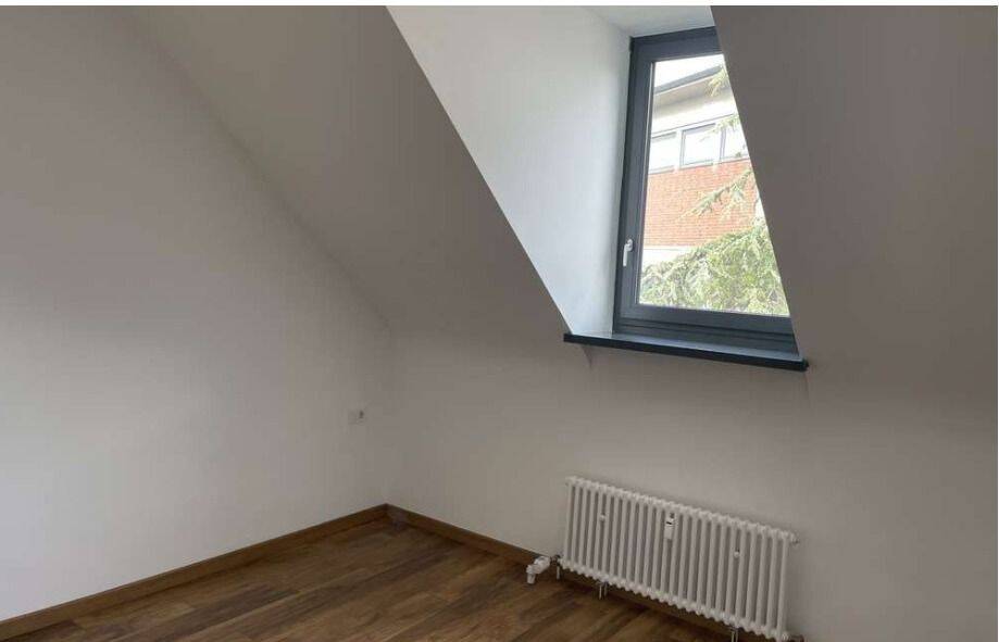 Gepflegte 2 ZKB Wohnung mit Einbauküche – Mannheim – Vorschaubild 3