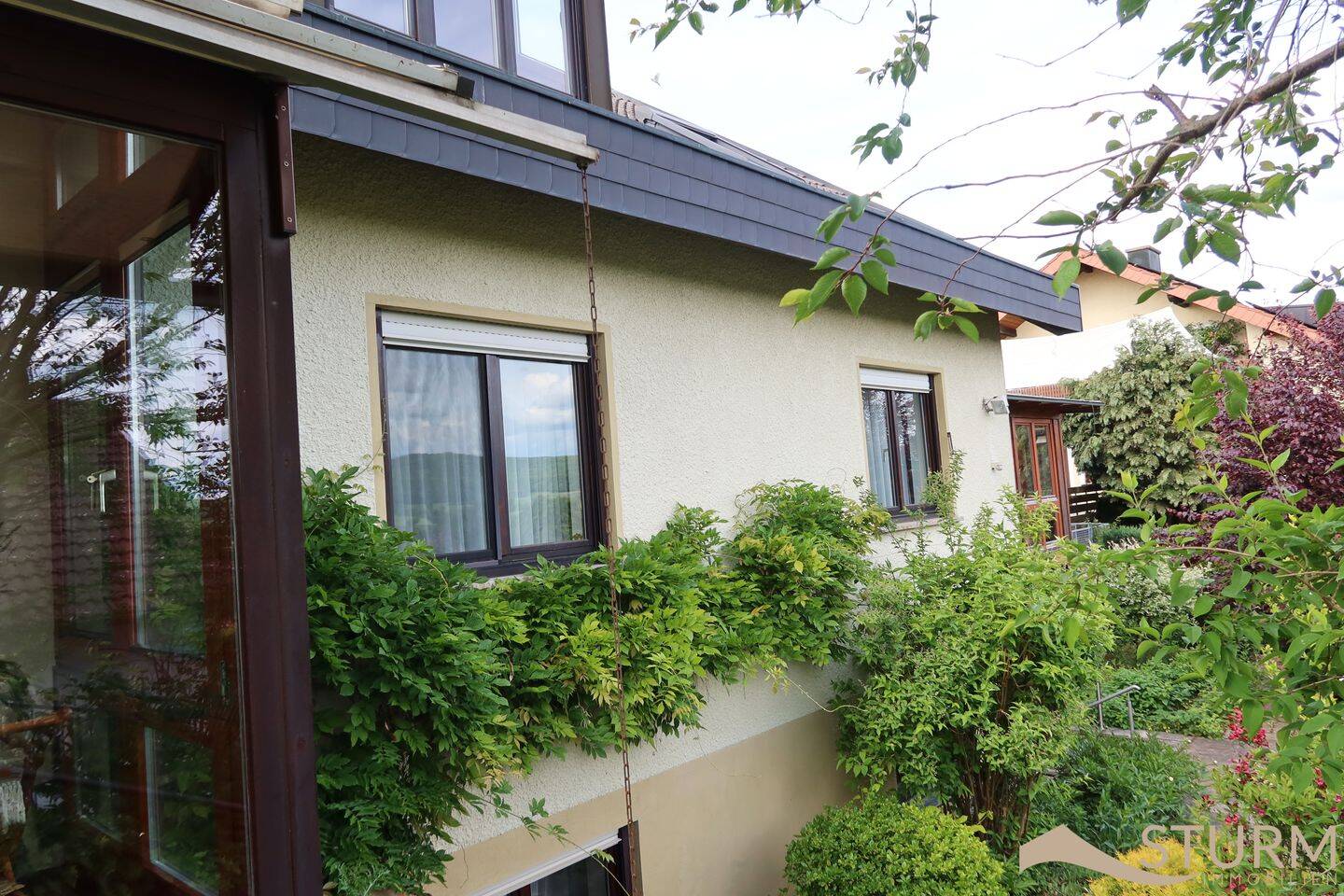 Stattliches, grundsolides Domizil mit Doppelgarage und wunderschön eingewachsenem Garten in ruhige Lage - Dingolshausen – Dingolshausen – Vorschaubild 7