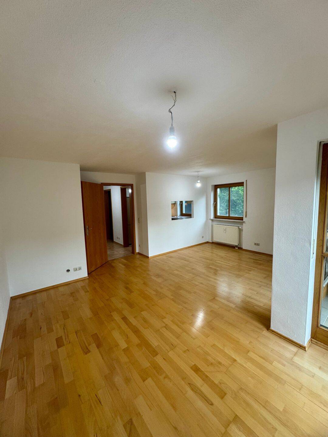 Maisonettewohnung 3 Zimmer 85 qm, eigener Garten & Einzelgarage – München – Vorschaubild 3