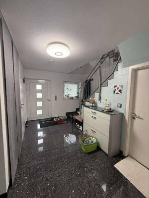 Wunderschönes Haus mit Pool – 74078 Heilbronn – Vorschaubild 5