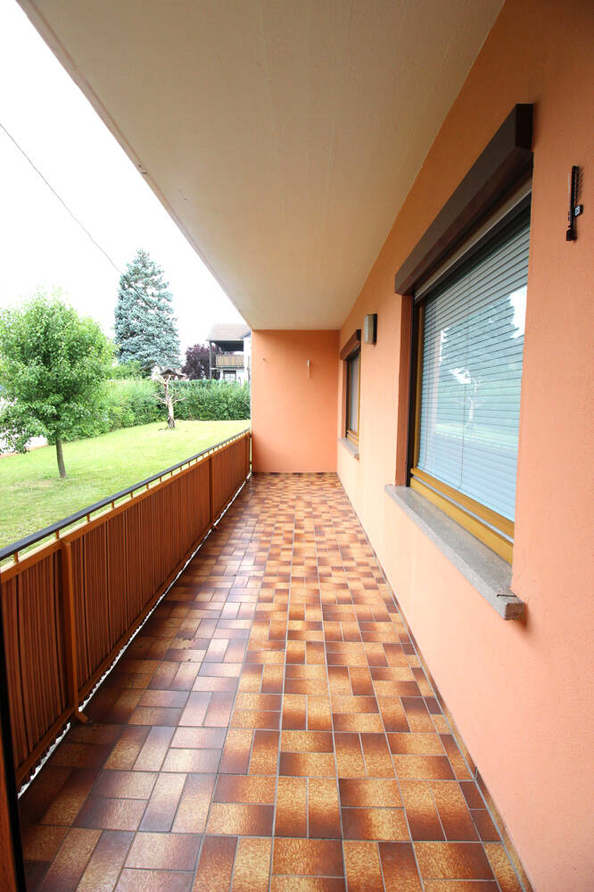 Platz für eine oder zwei Familien, großer Garten und ruhige Lage! – Stadtsteinach – Vorschaubild 8