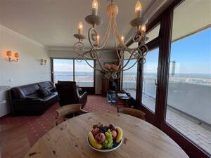 Hoch gelegene 2-Zimmer-Ecksuite mit herrlichem Trave- und Meerblick – 23570 Lübeck – Vorschaubild 4
