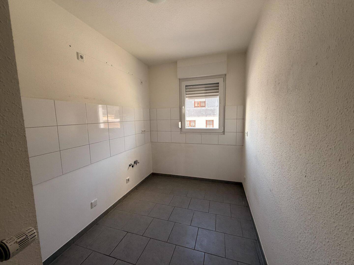 Attraktive Kapitalanlage: Mehrfamilienhaus mit 12 Wohneinheiten – Solingen – Vorschaubild 5