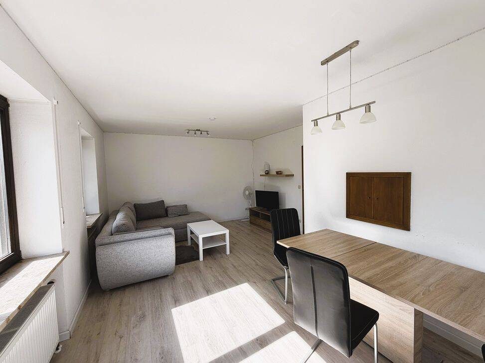 Helle 2-Zimmerwohnung mit Balkon und Tiefgarage – Ingolstadt – Vorschaubild 2