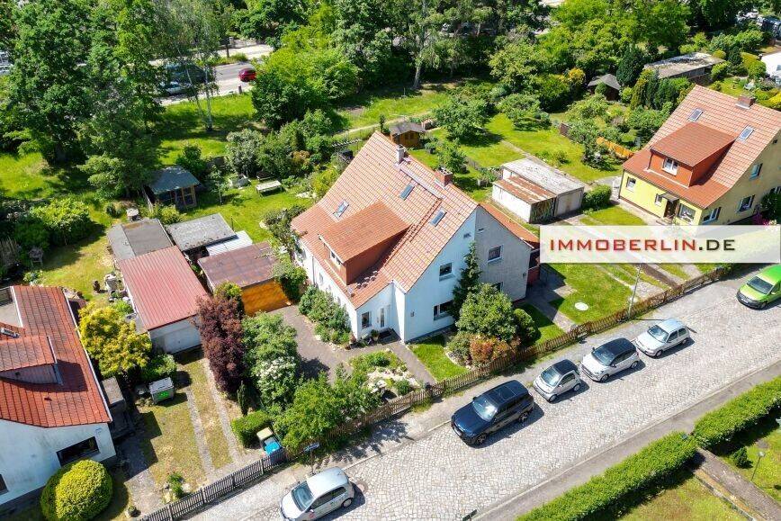 IMMOBERLIN.DE - Sehr sympathisches Haus mit Südwestgarten in familienfreundlicher Lage – Berlin – Vorschaubild 2