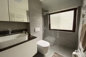 Helle 2-Zimmer-Wohnung mit Balkon und Stellplatz – 70439 Stuttgart – Vorschaubild 4