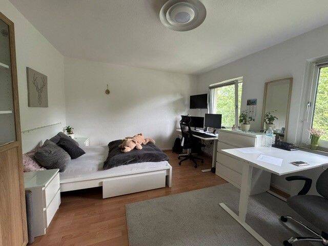 Gemütliche 1-Zimmer-Wohnung mit großem separatem Schlafzimmer Nachmieter gesucht – Düsseldorf – Vorschaubild 8