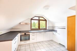 WEITBLICK: Licht, Ruhe und Wohnkomfort vereint! – 74321 Bietigheim-Bissingen – Vorschaubild 3