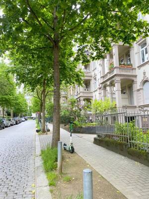 Saniertes Einzeldenkmal im Dichterviertel mit Aufzug – 65185 Wiesbaden – Vorschaubild 2
