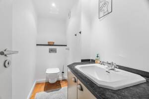 Wohnen direkt am Rhein! Exklusive Maisonette in Düsseldorf-Wittlaer – 40489 Düsseldorf – Vorschaubild 5