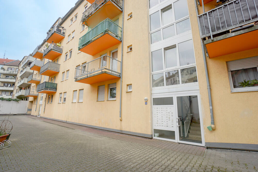 Vollmöbliertes 1-Zimmer-Apartment mit Wintergarten in zentraler Lage von Nürnberg - attraktiver Standort nahe der Technischen Universität Nürnberg – Nürnberg – Vorschaubild 8