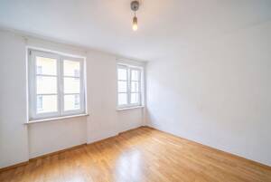 Großzügige 4-Zimmer-Wohnung mit besonderem Charakter in der begehrten Maxvorstadt – 80799 München – Vorschaubild 4