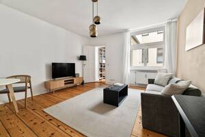 Stilvolle 2-Zimmer Wohnung in Kreuzberg - voll möbliert – 10965 Berlin – Vorschaubild 2