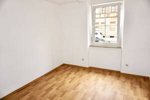 ... Mieter mit Niveau gesucht : ... Stadtl(i)eben zu vermieten - fast im Herzen der City ... – 90763 Fürth – Vorschaubild 2