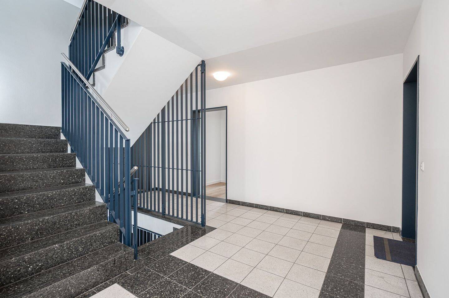 Sonderaktion für Käufer: Eigentümer übernimmt die Notarkosten beim Wohnungskauf – Berlin – Vorschaubild 6