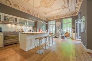 Einziehen und wohlfühlen - historische Stadtvilla mitten in Eppendorf. – 20249 Hamburg – Vorschaubild 4