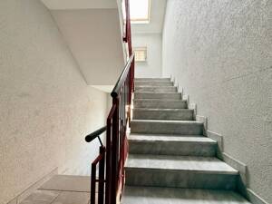 Helle und gepflegte Dachgeschoss-Wohnung mit Balkon und Einbauküche sowie TG-Stellplatz – 68259 Mannheim – Vorschaubild 6