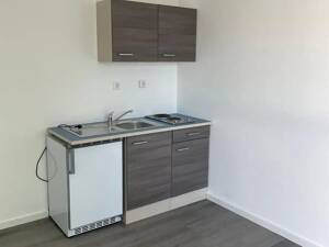 Studentenapartment mit Ein Zimmer, Pantryküche u. Bad zu vermieten! – 34127 Kassel – Vorschaubild 3