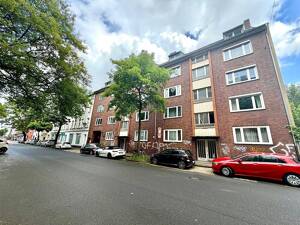 Zentral. Geräumig. Dachgeschoss -Wohnen in Oberbilk