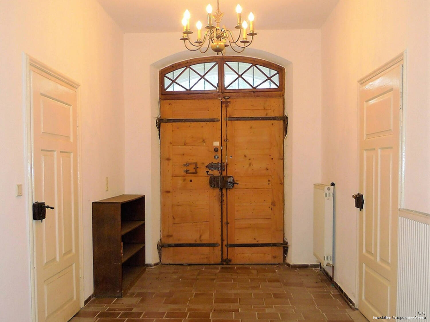 Historisches Sakralgebäude - Mädchenschule bis zu 10 Wohnungen oder Apartments möglich Stadthaus in Herzen von Rotthalmünster – Rotthalmünster – Vorschaubild 7