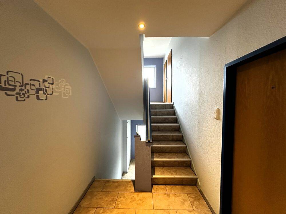 Gepflegtes Mehrfamilienhaus in Bochum-Wattenscheid! – Bochum – Vorschaubild 3