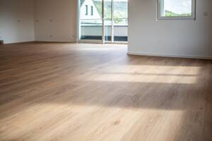 Großzügiges Penthouse mit 360° Dachterrasse, Weitblick und 65 m² Wohn-/Essbereich im Zentrum Jenas – 7743 Jena – Vorschaubild 5
