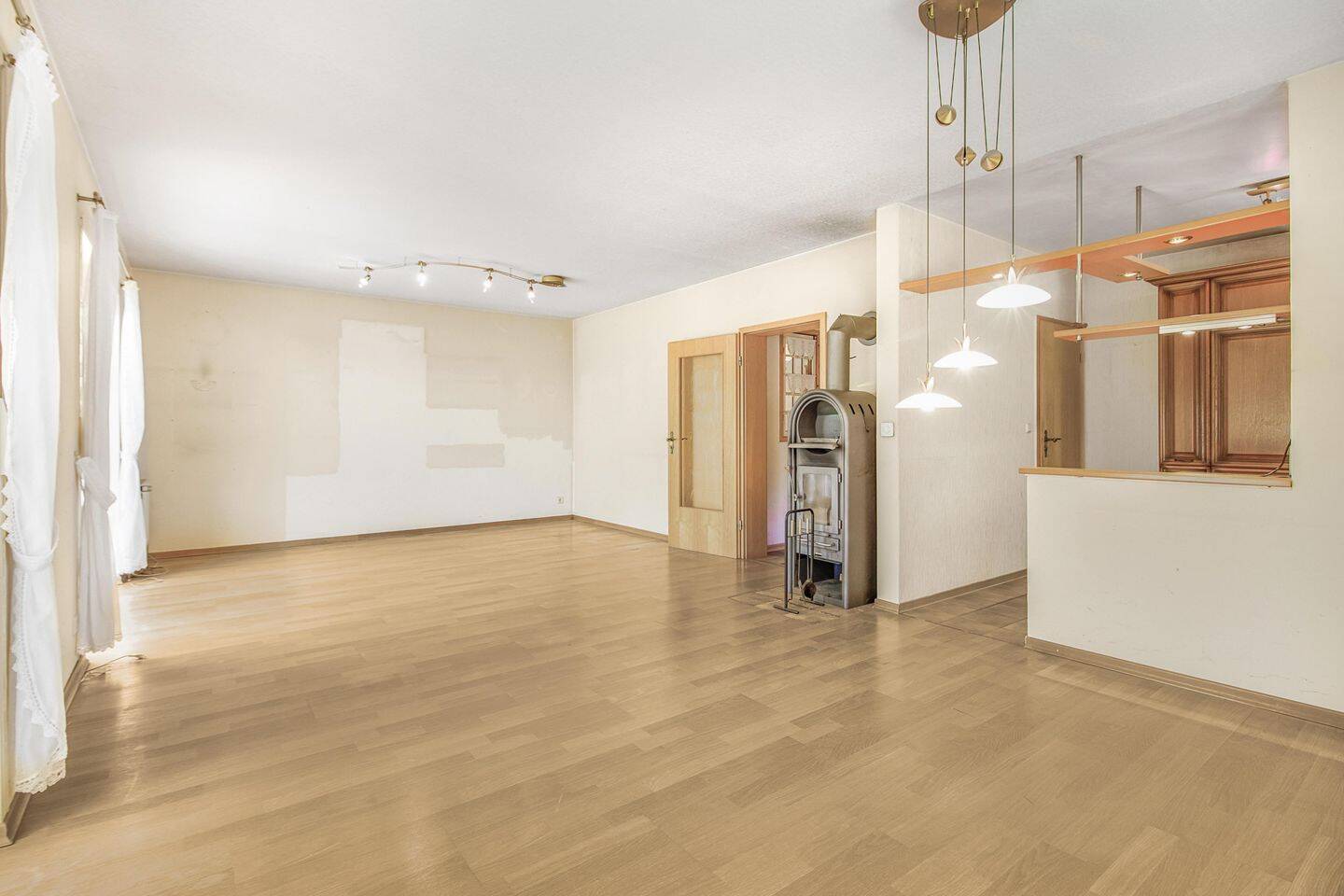 Attraktives Einfamilienhaus mit separaten Nutzungsmöglichkeiten in Bremen-Mittelshuchting – Bremen – Vorschaubild 9
