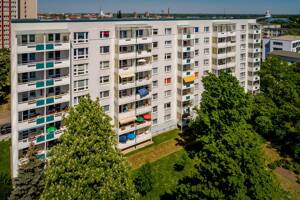 *Seniorenfreundliche Wohnung in der Innenstadt* – 39104 Magdeburg – Vorschaubild 3