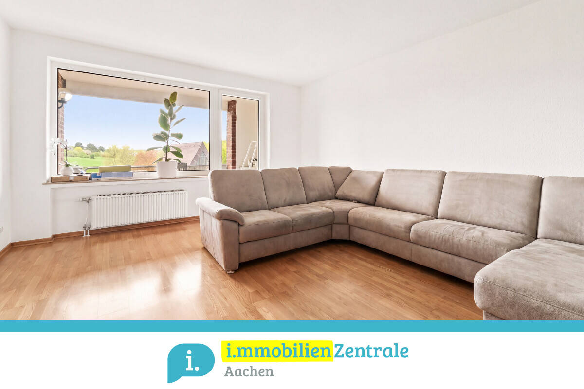 Wohnen im Grünen: Gepflegte 3-Zimmer-Wohnung mit Loggia und Stellplatz – Aachen – Bild 1 von 9