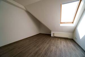 4-Zimmer-Wohnung mit zwei Balkonen, Aufzug, Tiefgarage, zentral aber ruhig beim Marktkauf – 33102 Paderborn – Vorschaubild 9