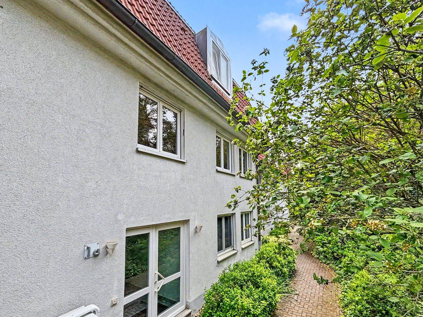 Gepflegte 3-Zimmer-Eigentumswohnung mit Tiefgaragenstellplatz in Jena-Nord – Jena – Vorschaubild 3