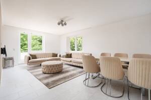 Modernisierte 3-Zimmer-Wohnung mit Garage & zusätzlichem Raum als Homeoffice oder Gästezimmer – 28759 Bremen – Vorschaubild 2