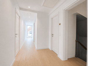 Hochwertig Stadtvilla, Balkon, Klimaanlage, modernes Bad, Erstbezug – 98527 Suhl – Vorschaubild 3