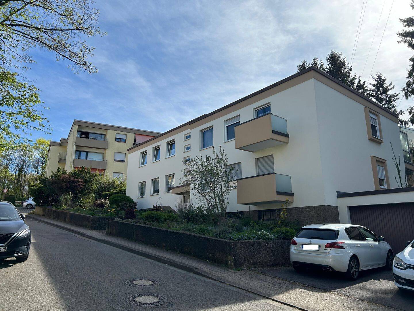 Gepflegte ETW in SB-Rodenhof mit Garage
