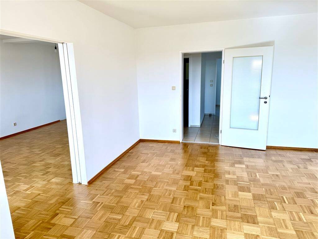 ... Eine Klasse für sich - Excellence through Passion - manche mögen's nice ... – Nürnberg – Vorschaubild 5