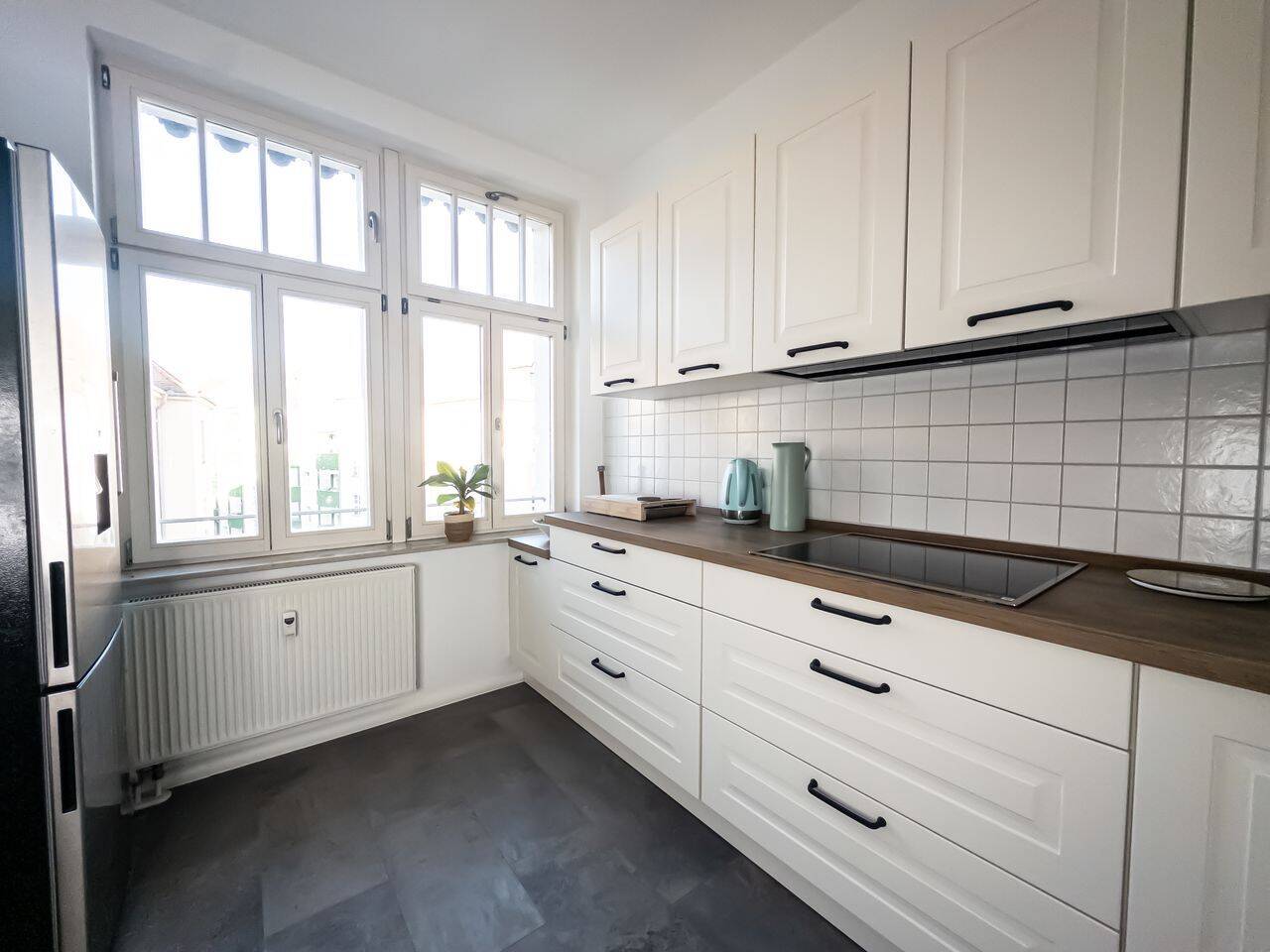 Stilvolle 3-Zimmer-Wohnung mit gehobener Innenausstattung mit Balkon und EBK in Leipzig (möbliert) – Leipzig – Vorschaubild 4