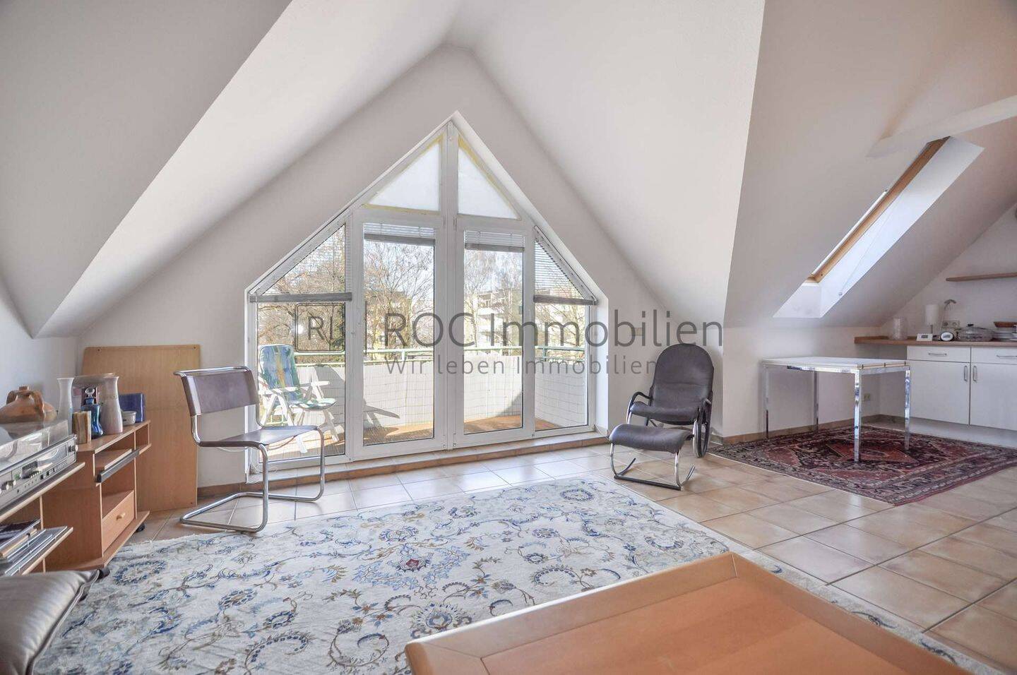 PROVISIONSFREI! 2,5-Zimmer-Eigentumswohnung mit Balkon und Stellplatz! Berlin-Lichtenrade – Berlin – Vorschaubild 2