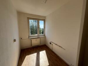 2 -Raum-Wohnung verfügbar – 6124 Halle (Saale) – Vorschaubild 3