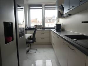 Modern kernsaniert! Bezugsbereite Eigentumswohnung mit Balkon und Einbauküche! – 63065 Offenbach am Main – Vorschaubild 5