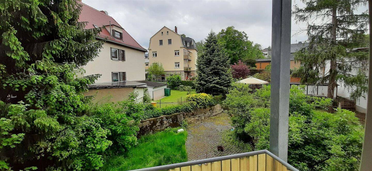Neu renovierte 3-Raum-Wohnung mit Balkon!