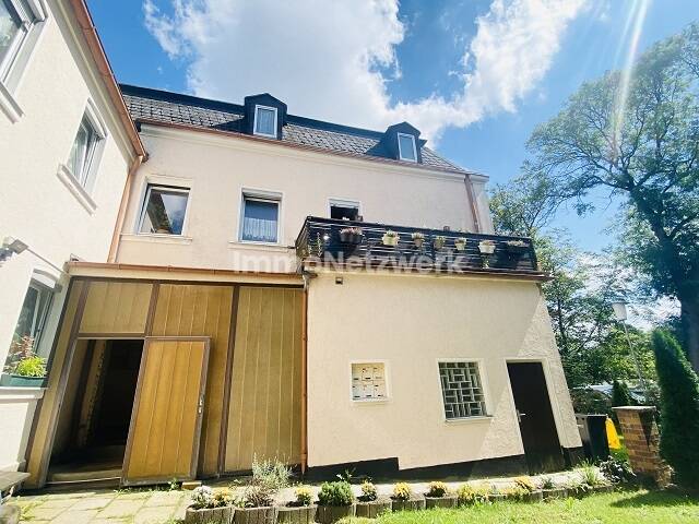 ***Großzügiges Vierfamilienhaus mit Potenzial - Kapitalanlage trifft Lebensqualität*** – Selb – Vorschaubild 2