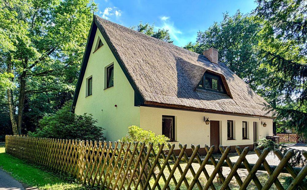 Charmantes Reetdachhaus mit vielseitigem Nutzungspotenzial in Dolgenbrodt – Heidesee – Vorschaubild 4