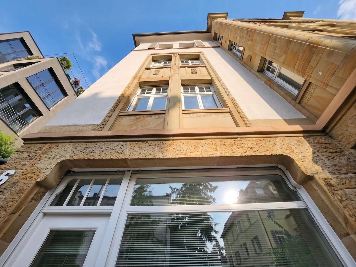 Klassische Beletage-Wohnung in prächtiger Jugendstilvilla – 70192 Stuttgart – Bild 1 von 9