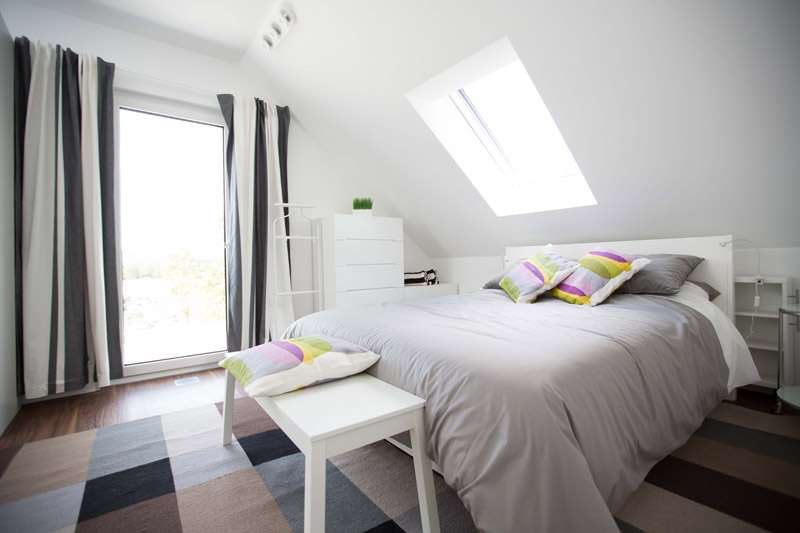 Viel Platz für Jung und Alt: Mehrgenerationenhaus mit exklusivem Grundstück in Bielefeld – Bielefeld – Vorschaubild 9