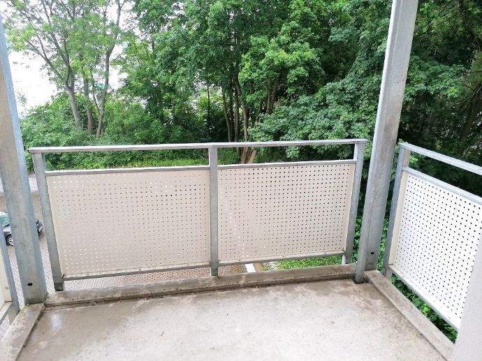 !! 4-Zimmer-Maisonettewohnung mit 2 Bädern und 2 Balkonen !! – Chemnitz – Vorschaubild 9