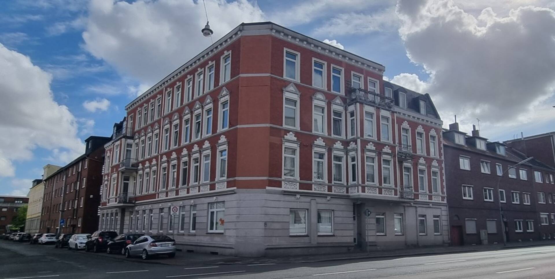 Etagenwohnung in 26382 Wilhelmshaven mit 109,21 m² kaufen